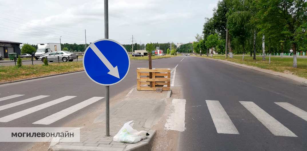 Новая технология установки дорожных знаков в Могилеве