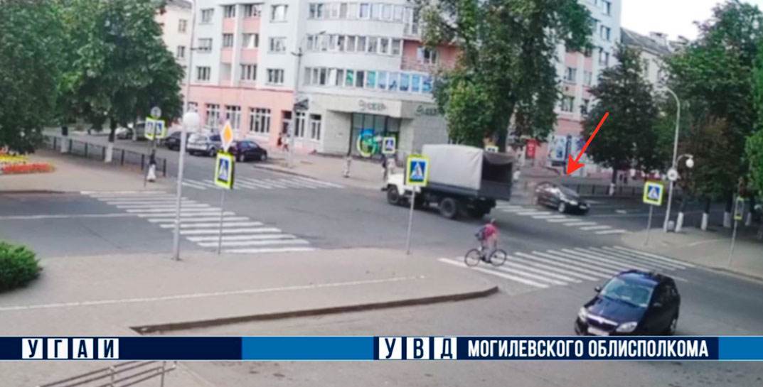 В Бобруйске водитель сбил женщину и скрылся с места аварии, потому что «испугался»