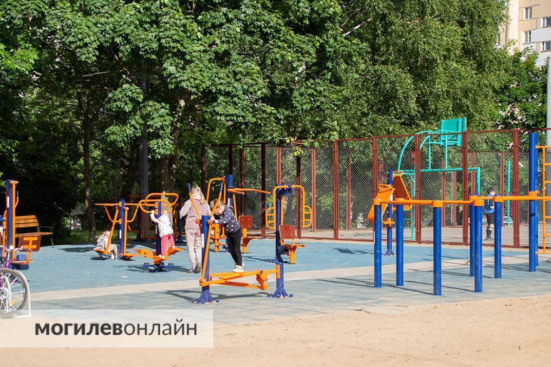 Площадка в микрорайоне Техноприбор — готова! Открытие сегодня, но функционал нового объекта уже оценили малыши и взрослые