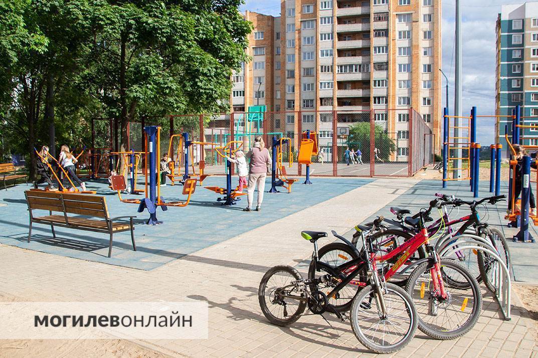 Площадка в микрорайоне Техноприбор — готова! Открытие сегодня, но функционал нового объекта уже оценили малыши и взрослые