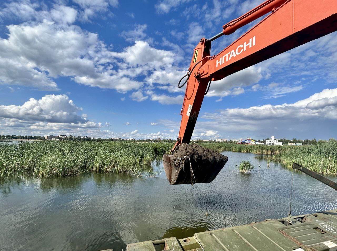 Очистка Святого озера в Могилеве
