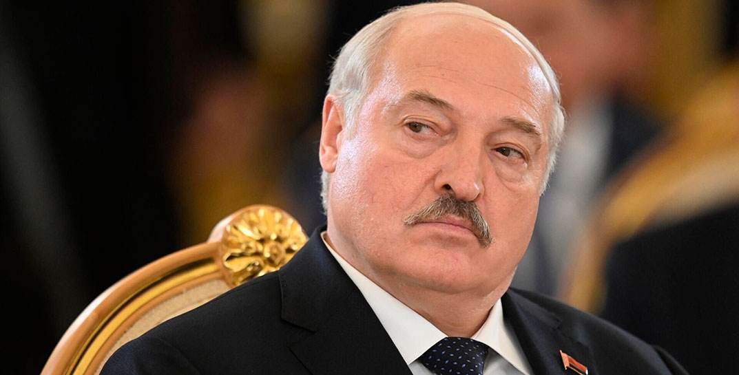 Лукашенко прокомментировал информацию о смерти в тюрьме Тихановского и Бабарико