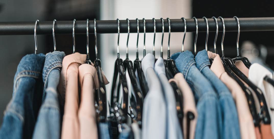 Госконтроль закрыл магазин одежды в Мстиславле — там нашли товары без документов и достоверной информации