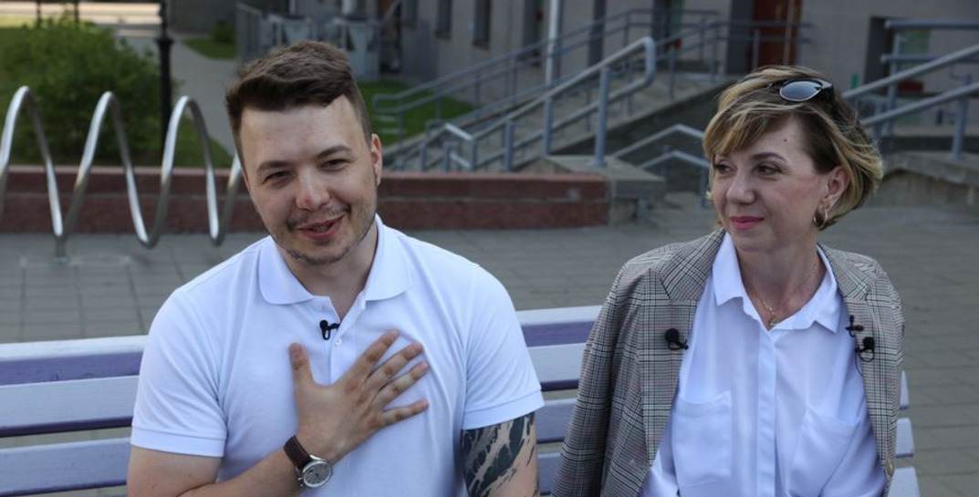 Мать помилованного Романа Протасевича вернулась в Беларусь