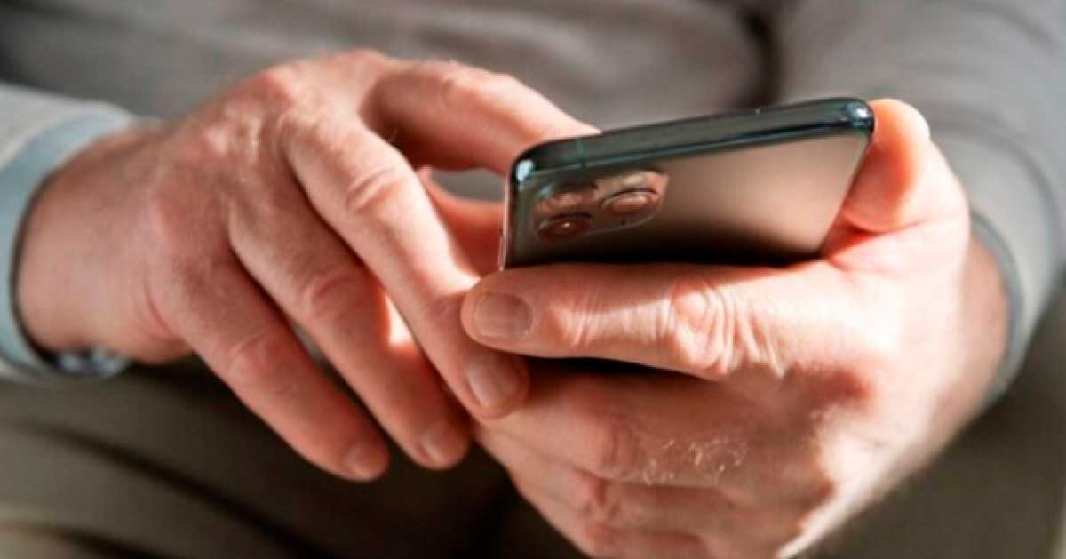 Пенсионерка уронила телефон, и аферисты остались без добычи. МогилевОнлайн узнал, сколько платят курьерам «телефонных» мошенников и как поймали «Юру», который приехал из Риги в Могилев за деньгами