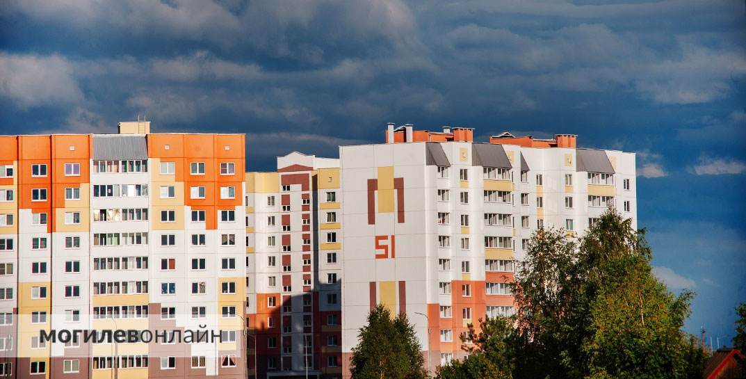 Белорусам начали приходить извещения о налоге на квартиру. Сколько и как оплатить?