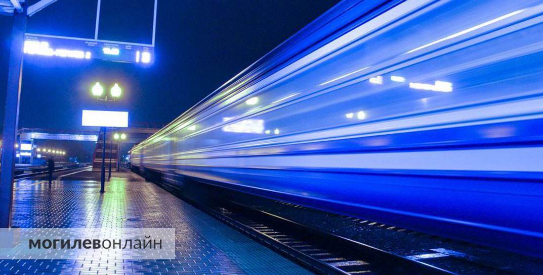 Подорожал проезд в поездах и электричках: сколько придется отдать за билет на популярных дачных направлениях?