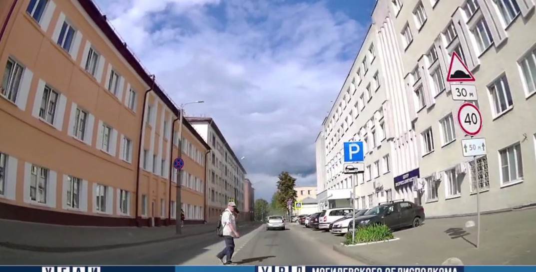 ГАИ показала, как в Могилеве ПДД нарушают пешеходы и велосипедисты