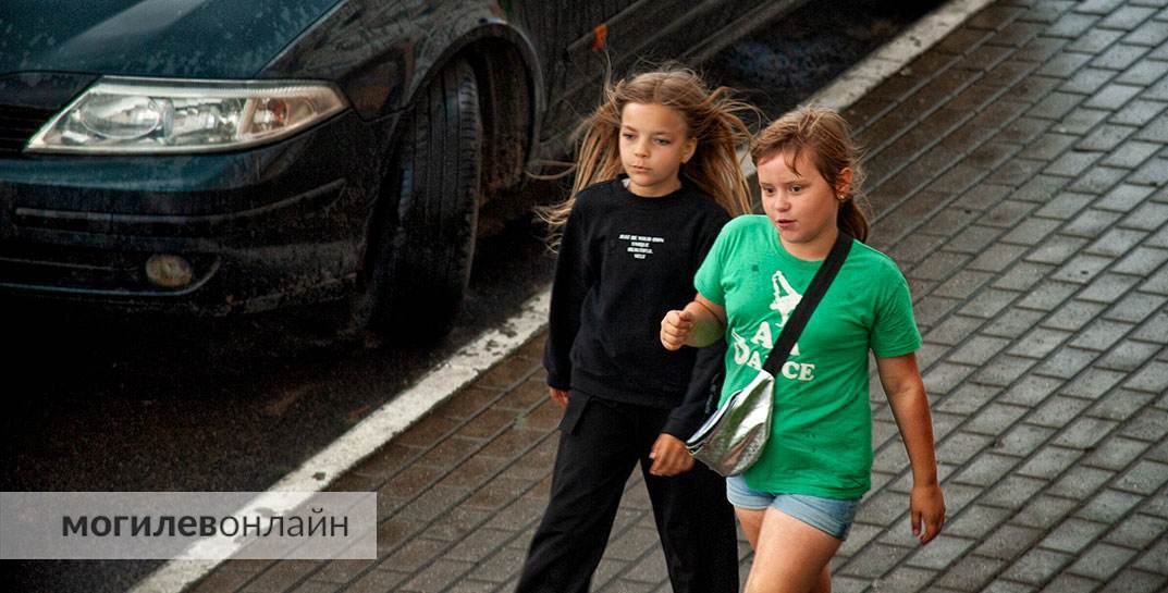 Оранжевый уровень опасности из-за грозовых ливней, ветра и жары объявлен на 27 августа в Беларуси. Что в Могилеве?