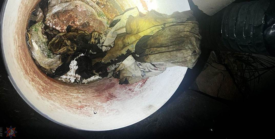 Жительница Бобруйска, которая кинула окурок в бутылку с бензином и загорелась, умерла в больнице