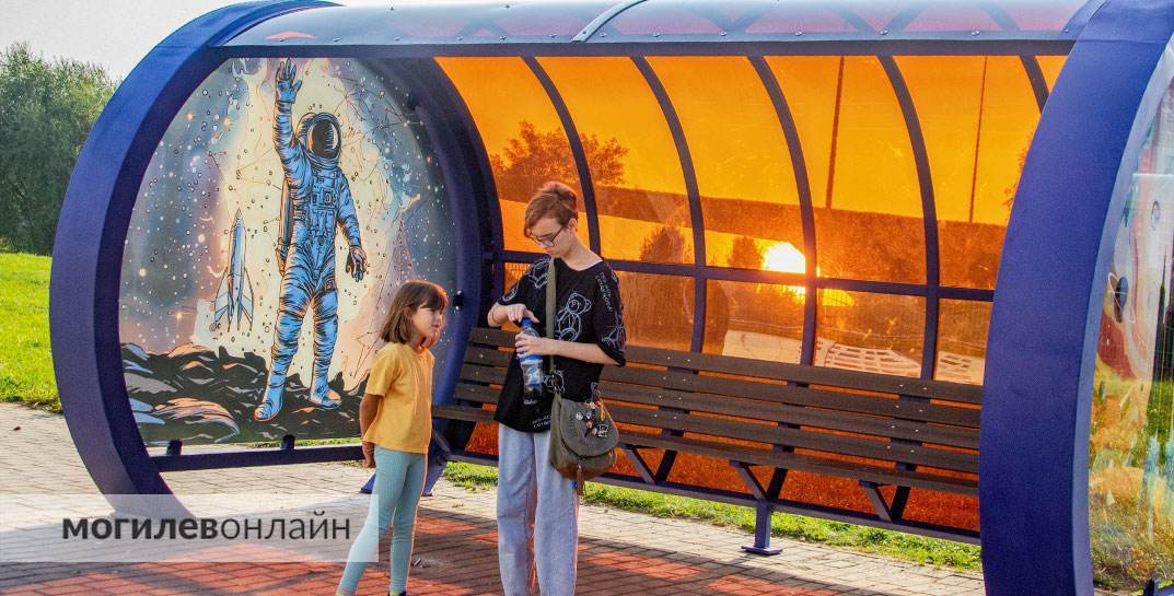 Все «по красоте» — на Пысина установили два новых остановочных павильона. Оцените новшество