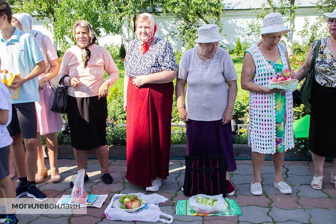 Яблочный Спас в Могилеве