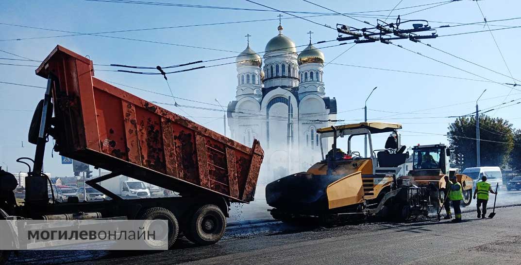Не пройти, не проехать: посмотрите, что сейчас происходит на Пушкинском проспекте