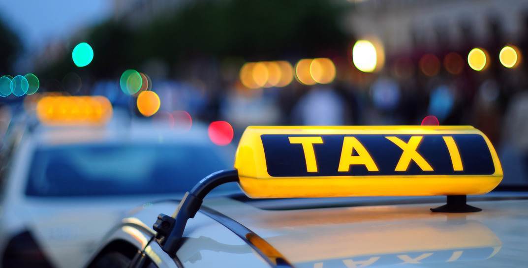 В Гродно мужчина угнал машину машину у таксиста и поехал в бар, где через несколько часов погиб в драке