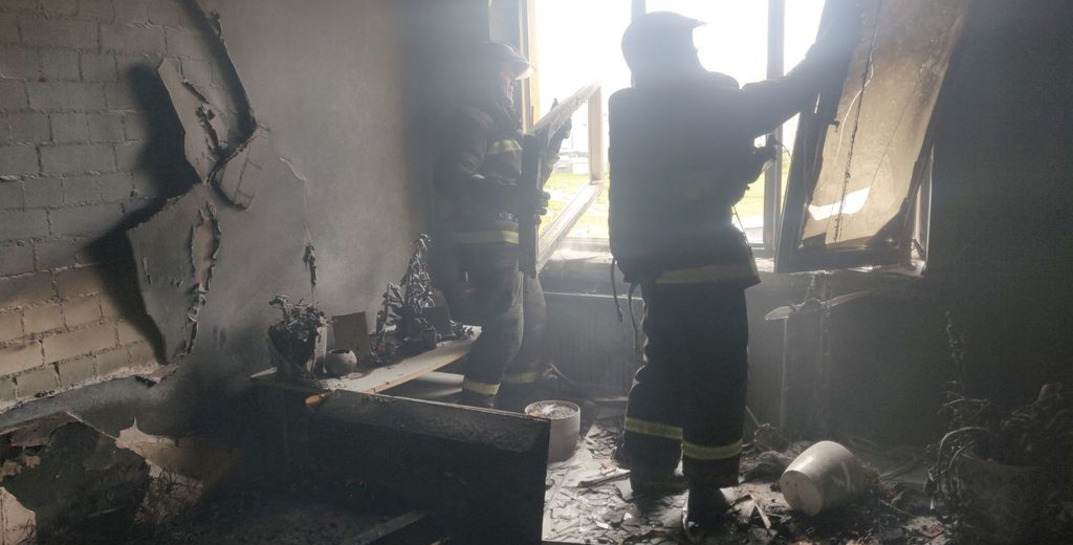 В Гродно квартира сгорела из-за зарядки для телефона