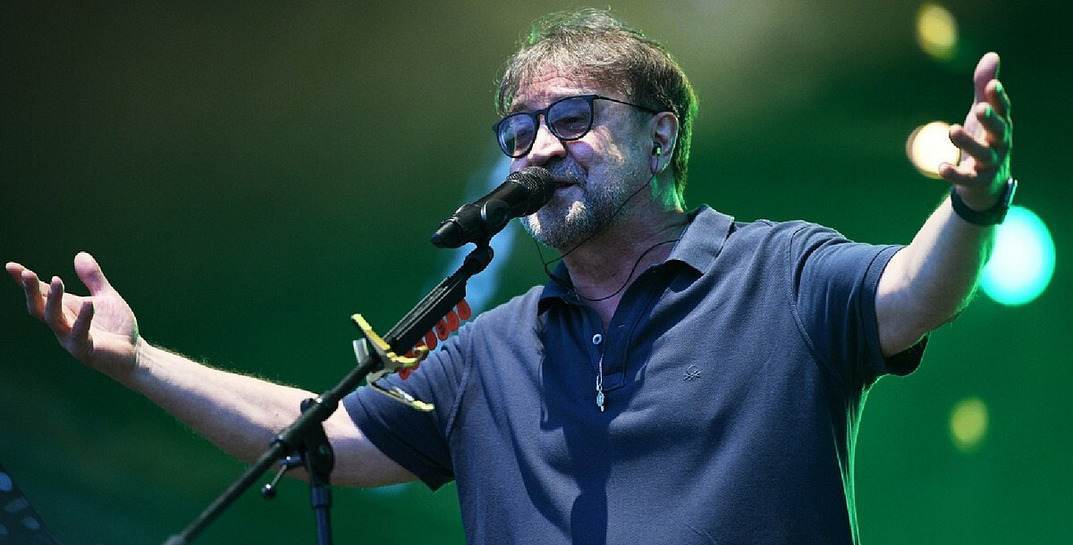 Лидер «ДДТ» Юрий Шевчук перенес инфаркт, группа отложила концерты до осени 2024 года