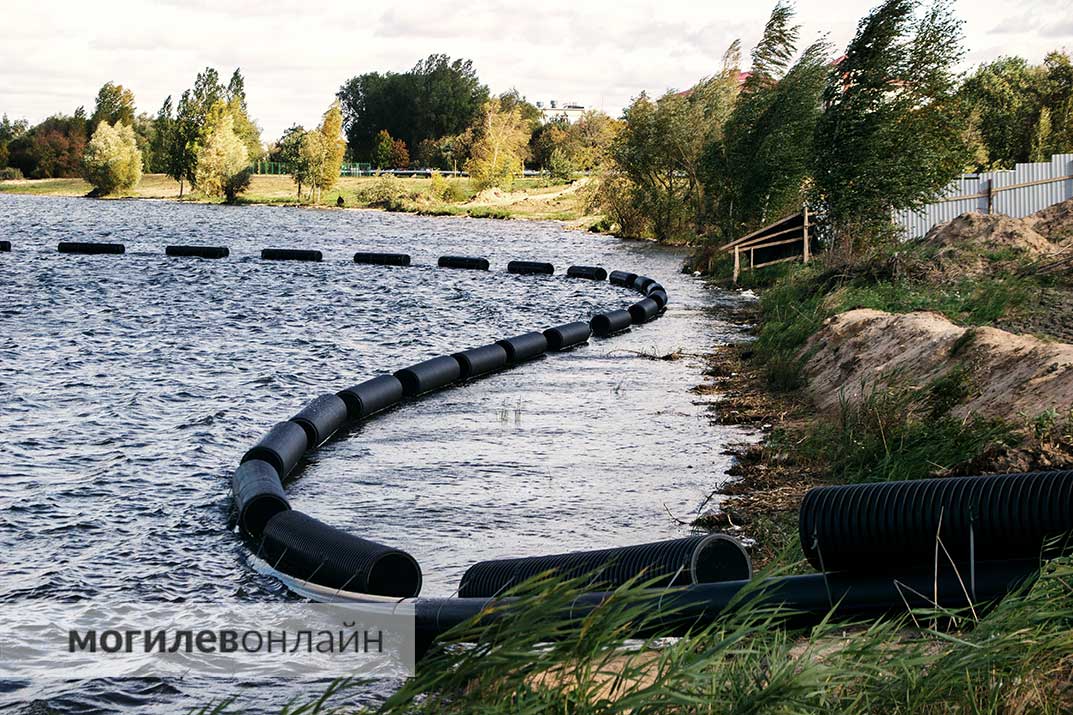 «Птичий остров» убрали, но до окончания работ на Святом озере далеко. Что делают сейчас?
