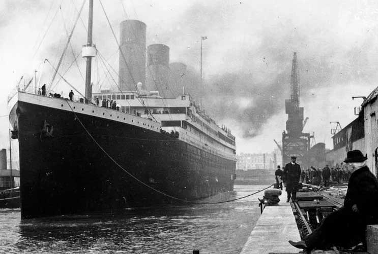 «Титаник» каазался непотопляемым — но ушел под воду всего за пару часов. Фото: архив «КП»