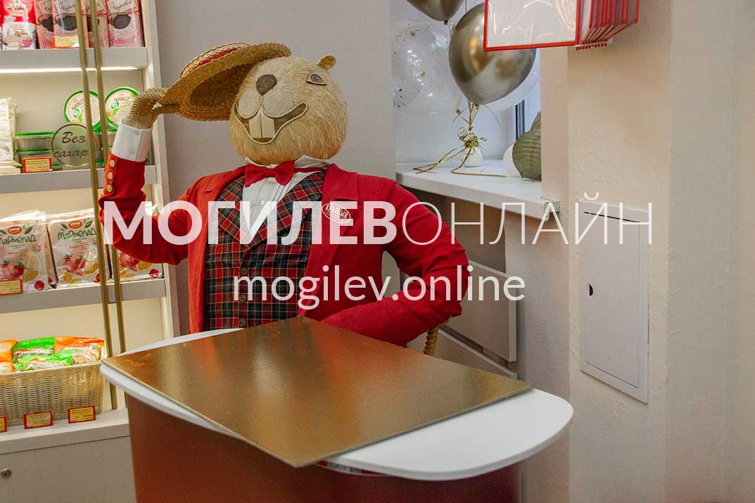 Фирменный магазин фабрики «Красный пищевик» в Могилеве