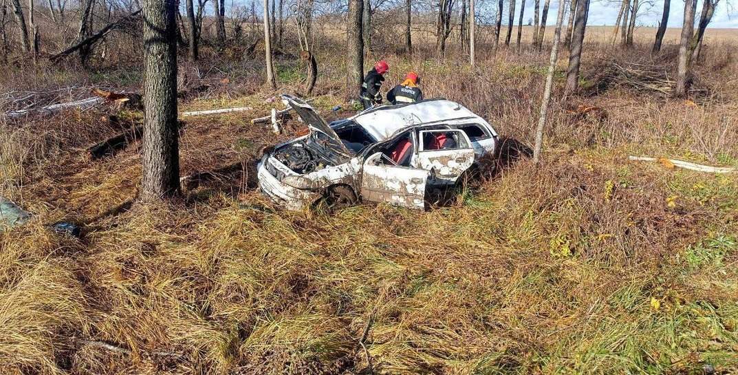 В Краснопольском районе опрокинулся автомобиль — погиб водитель