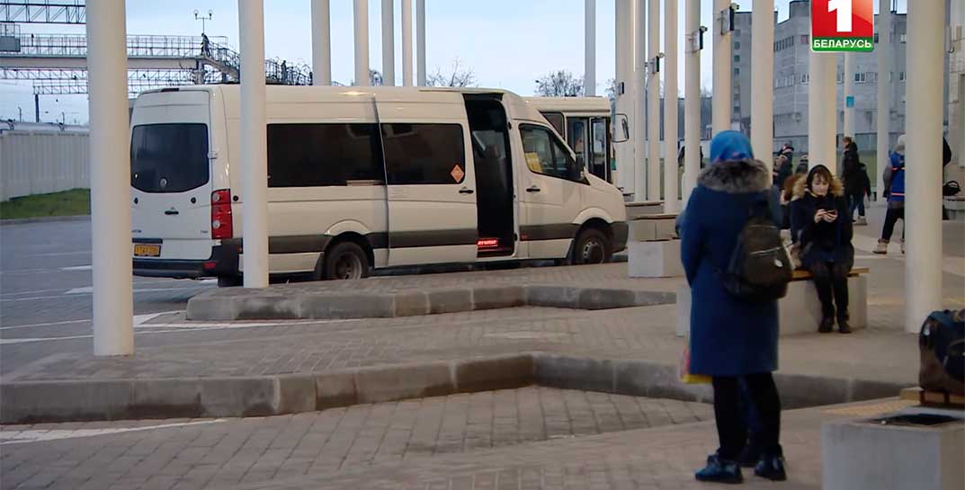 Крупный интернет-агрегатор междугородних маршруток попал под «уголовку» — задержаны 20 человек. Похоже, речь идет об агрегаторе «Атлас»