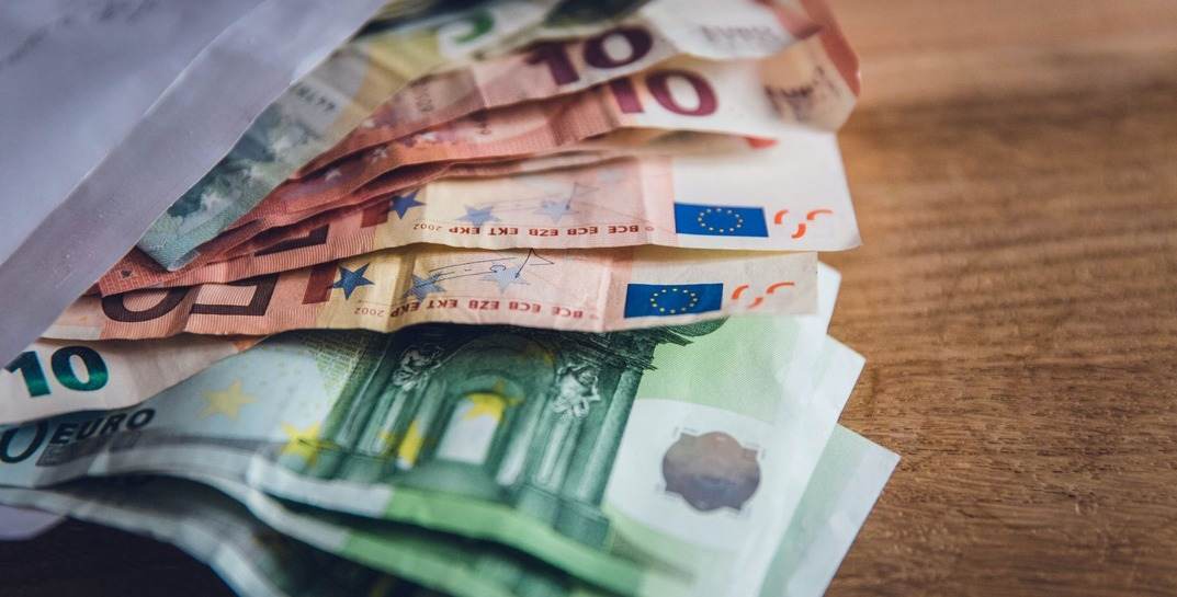 В Германии чиновник за 5 лет получил 350 тысяч евро за ничегонеделание
