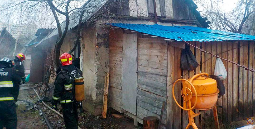 Поминальная свеча чуть не привела к гибели мужчины в Бобруйске