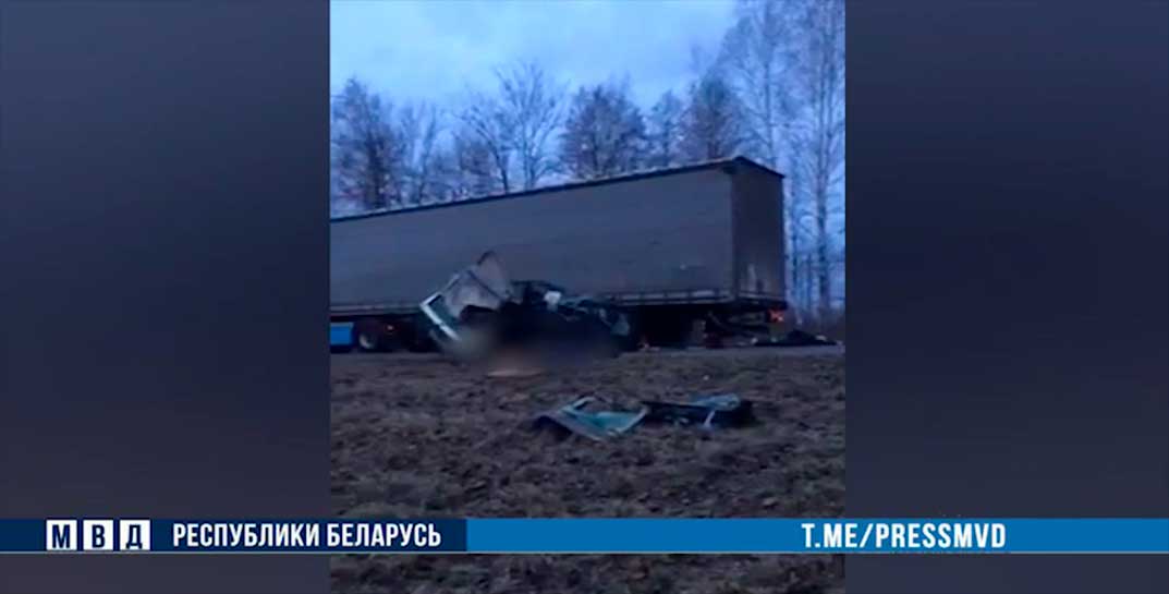 В Березовском районе по вине пьяной женщины-водителя погибли два человека