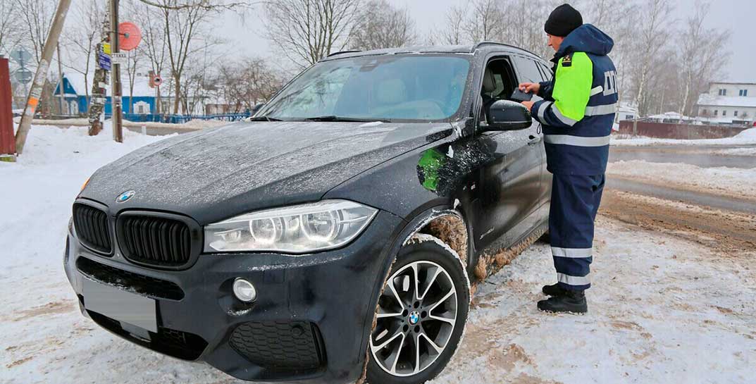 Не только летние шины. За что можно получить штраф от ГАИ зимой