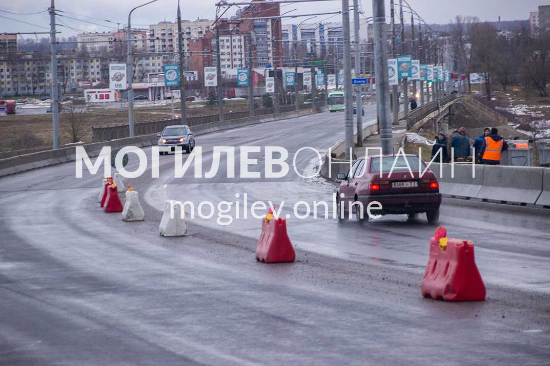 Работы на мосту Шмидта в Могилеве продолжаются