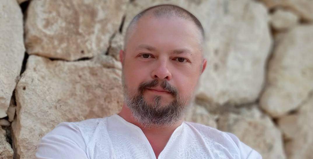 «Спрашивают, когда встретят свою любовь и куда лучше поступать детям». Могилевский астролог рассказал о своей работе и дал прогноз для знаков зодиака на 2024 год