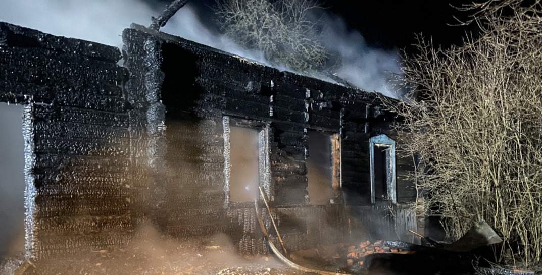 В Могилевском районе на пожаре в дачном доме погиб мужчина