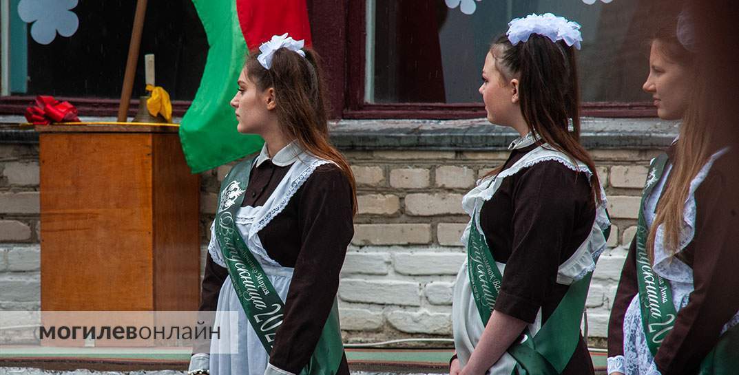 В школах Беларуси собираются ввести еще один факультатив. Он называется «Мое Отечество»