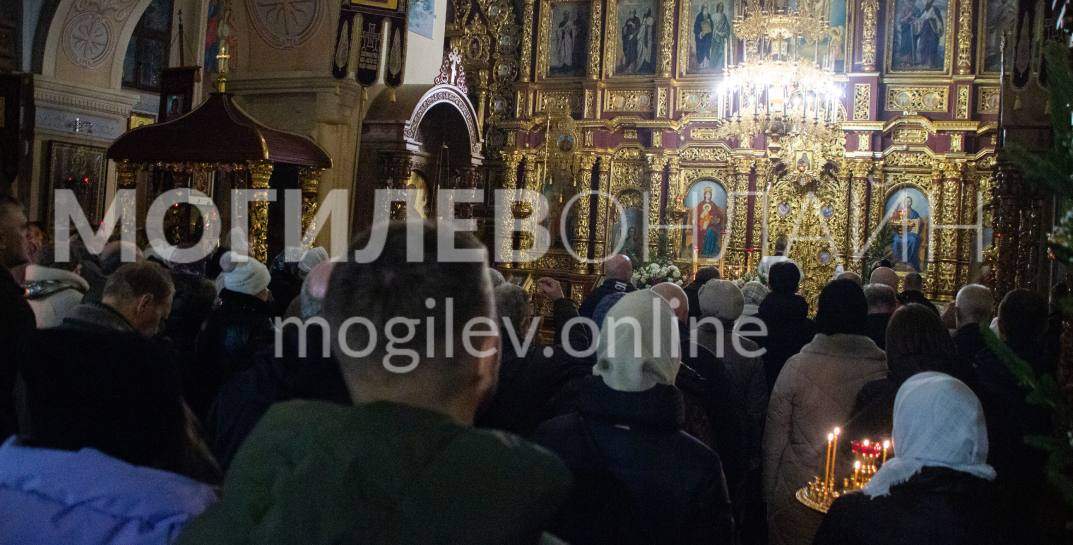 Православные Могилева празднуют Рождество — фоторепортаж