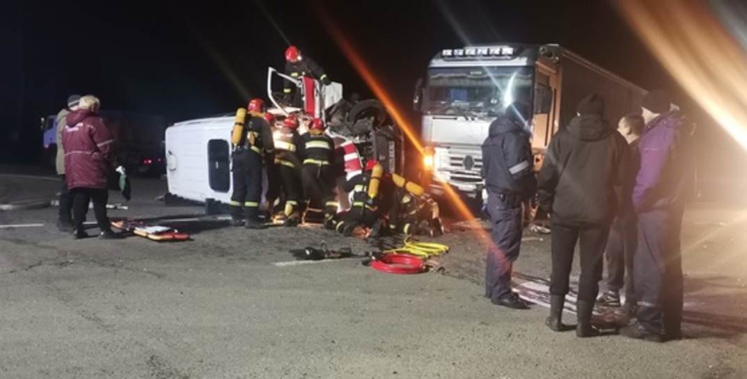 Серьезное ДТП в Славгороде: машина «скорой» столкнулась с фурой, есть пострадавшие