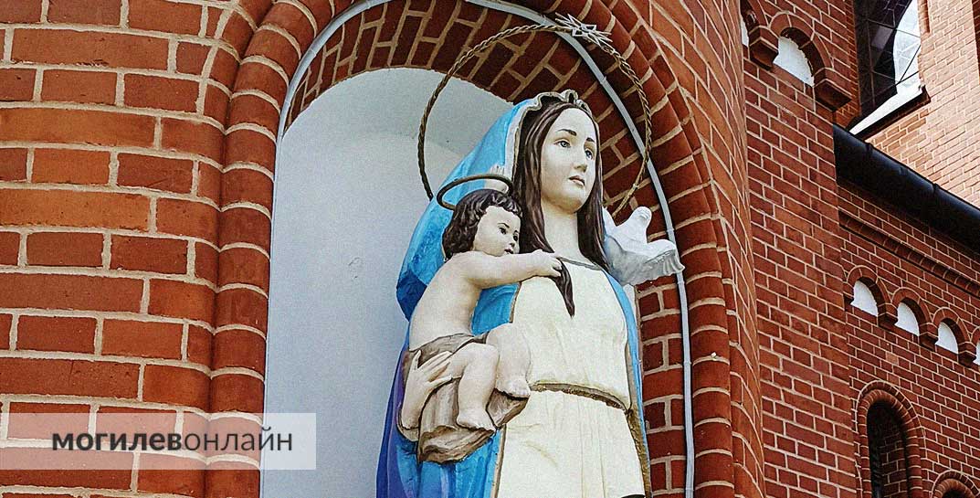 Белорусская католическая церковь отказалась благословлять однополые браки несмотря на разрешение Ватикана
