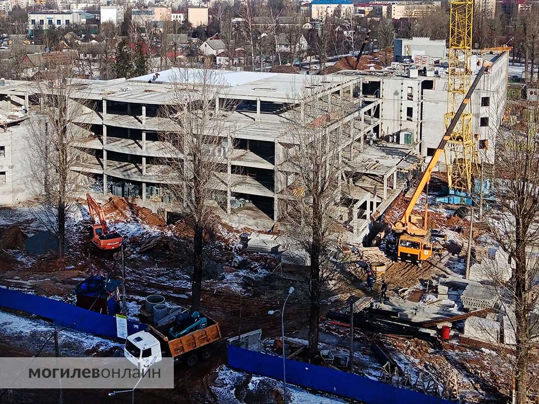 Строительство школы на Стасова-Гришина движется. Уже понятно, как будет выглядеть здание