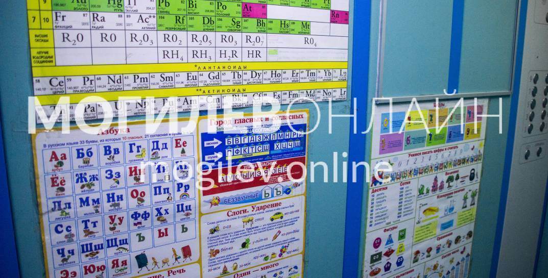 Посмотрели на могилевский чудо-лифт с образовательным уклоном, который покорил соцсети