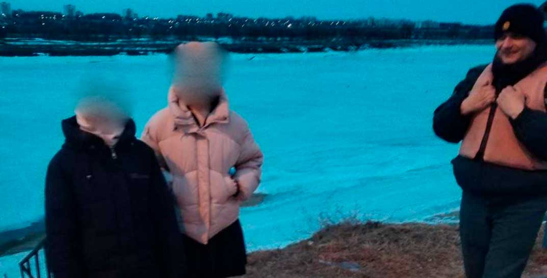 По льду Днепра в Могилеве гуляли две семиклассницы — пришлось вызывать МЧС