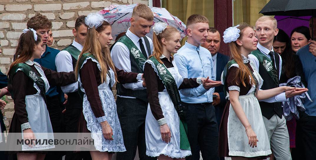 Министр образования рассказал, будут ли В Беларуси новшества по школьной форме в следующем учебном году