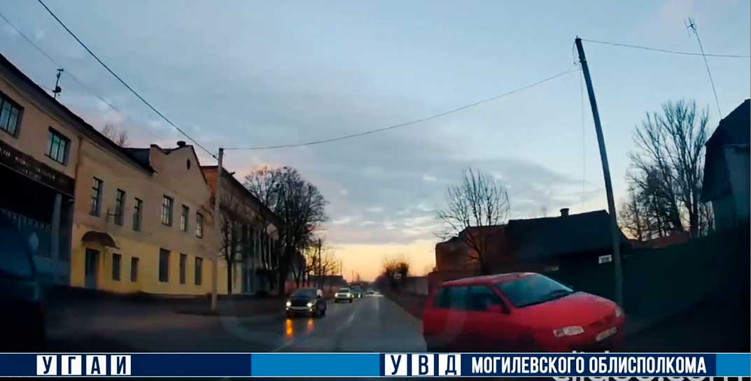 «Не правильно рассчитал свои действия пред обгоном» — в Бобруйске к ответственности привлекли водителя, который создал аварийную ситуацию на дороге