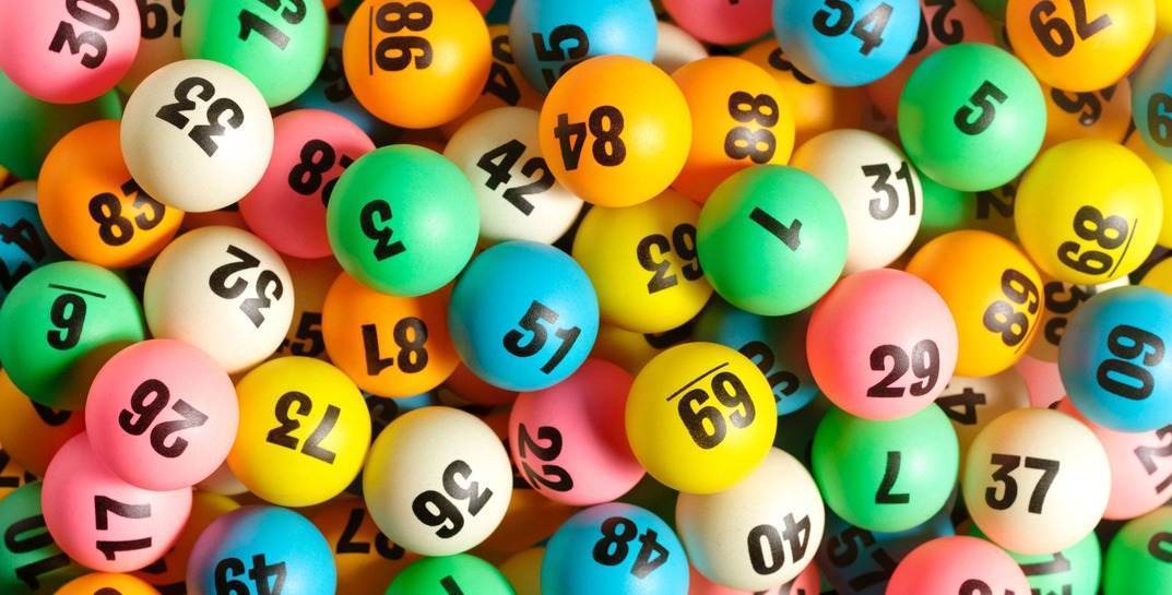 В Краснополье мать троих детей хотела быстро разбогатеть на игре в лотерею, а когда план «А» не сработал, обвинила во всем мошенников