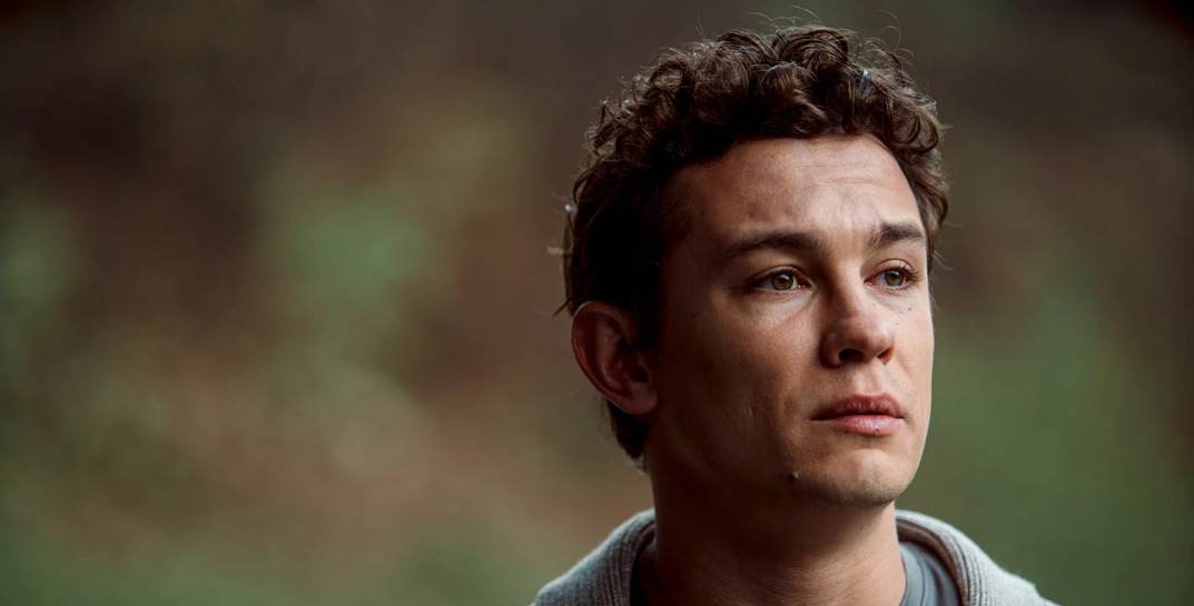 Скандально известный актер Никита Кологривый разгромил ресторан в Новосибирске и укусил официантку