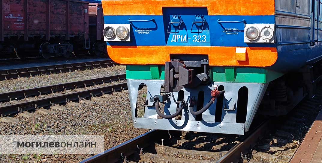 Железнодорожный переезд на Вишневецкого перекроют 21 марта — смотрите, как поедут автобусы