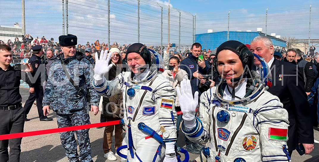 Могилевчанка, которая побывала на Байконуре в составе белорусской делегации, поделилась фотографиями с «МогилевОнлайн»