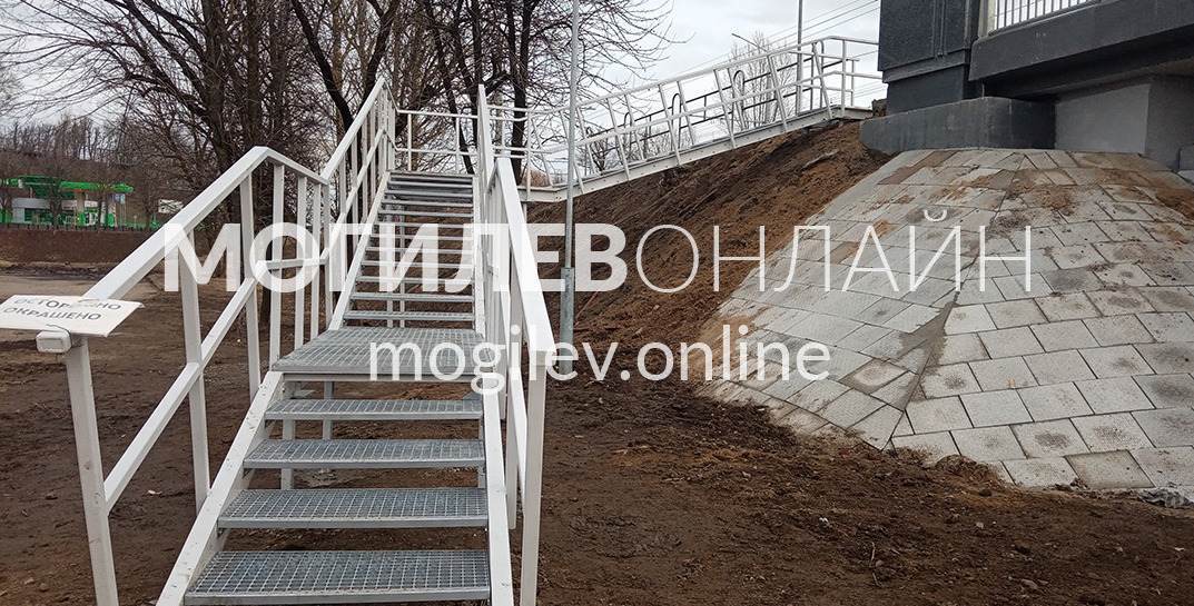 В Могилеве появилась еще одна новая лестница для пешеходов. Смотрите, где