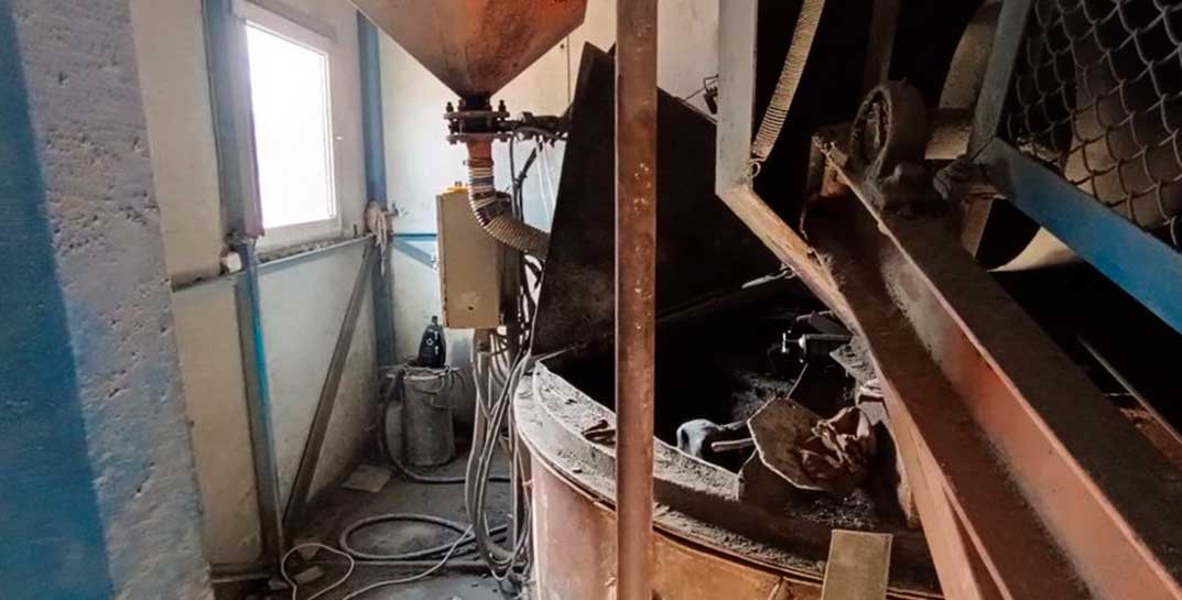 Под Волковыском работник погиб в бетоносмесителе — в его смерти обвиняют начальника участка