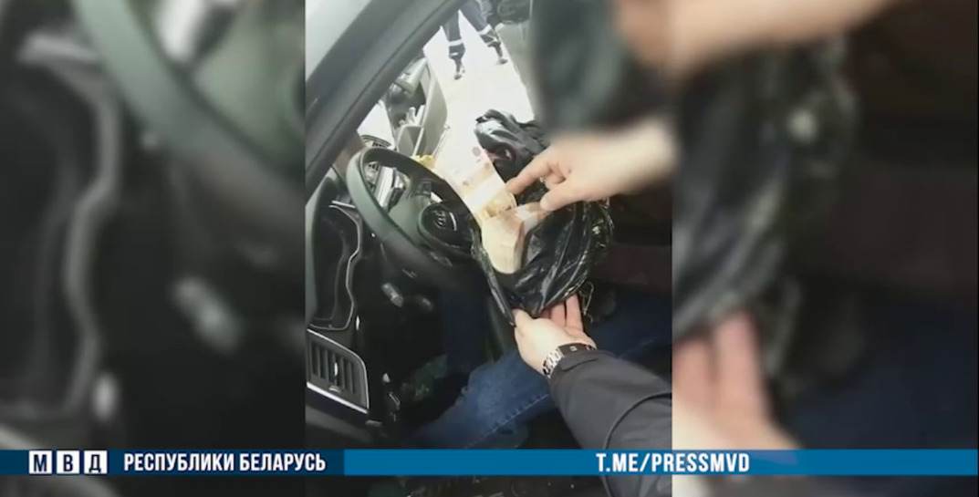 «Свои „услуги“ оценил в два миллиона российских рублей»: топ-менеджер «Моготекс» задержан за крупную взятку