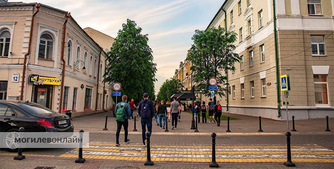 Изменения для тунеядцев, лимиты на границе и новый рейс. Что ждет белорусов с 1 апреля