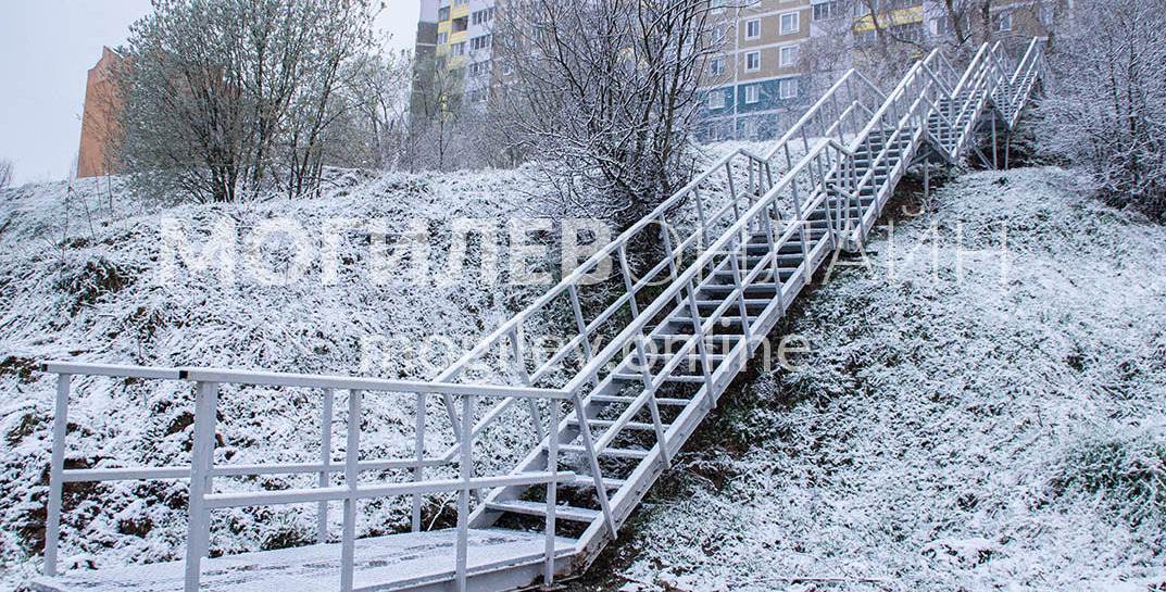 В Могилеве появилась еще одна новая металлическая лестница для пешеходов. Где на этот раз?